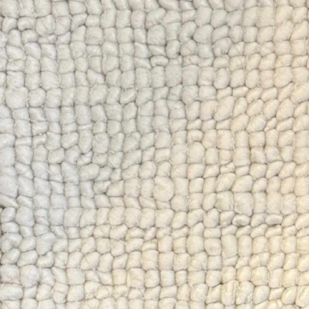 Aavie Pillow Chunky Knit Cream with insert
